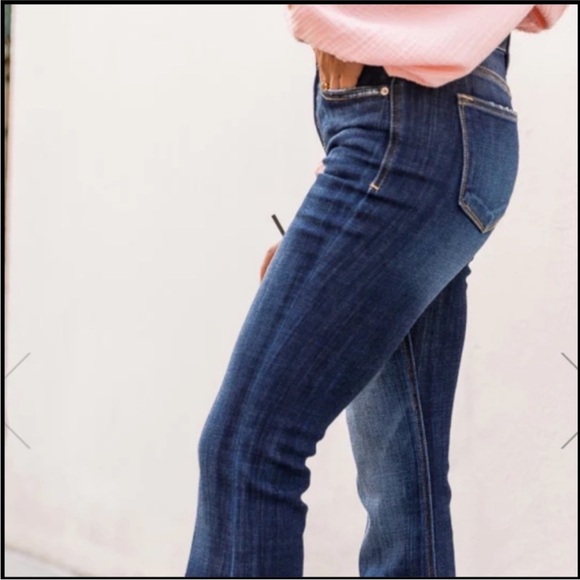 KanCan Flare Jeans Mid Rise Dark Wash Stretch Denim NWT Size 25 - Picture 2 of 5